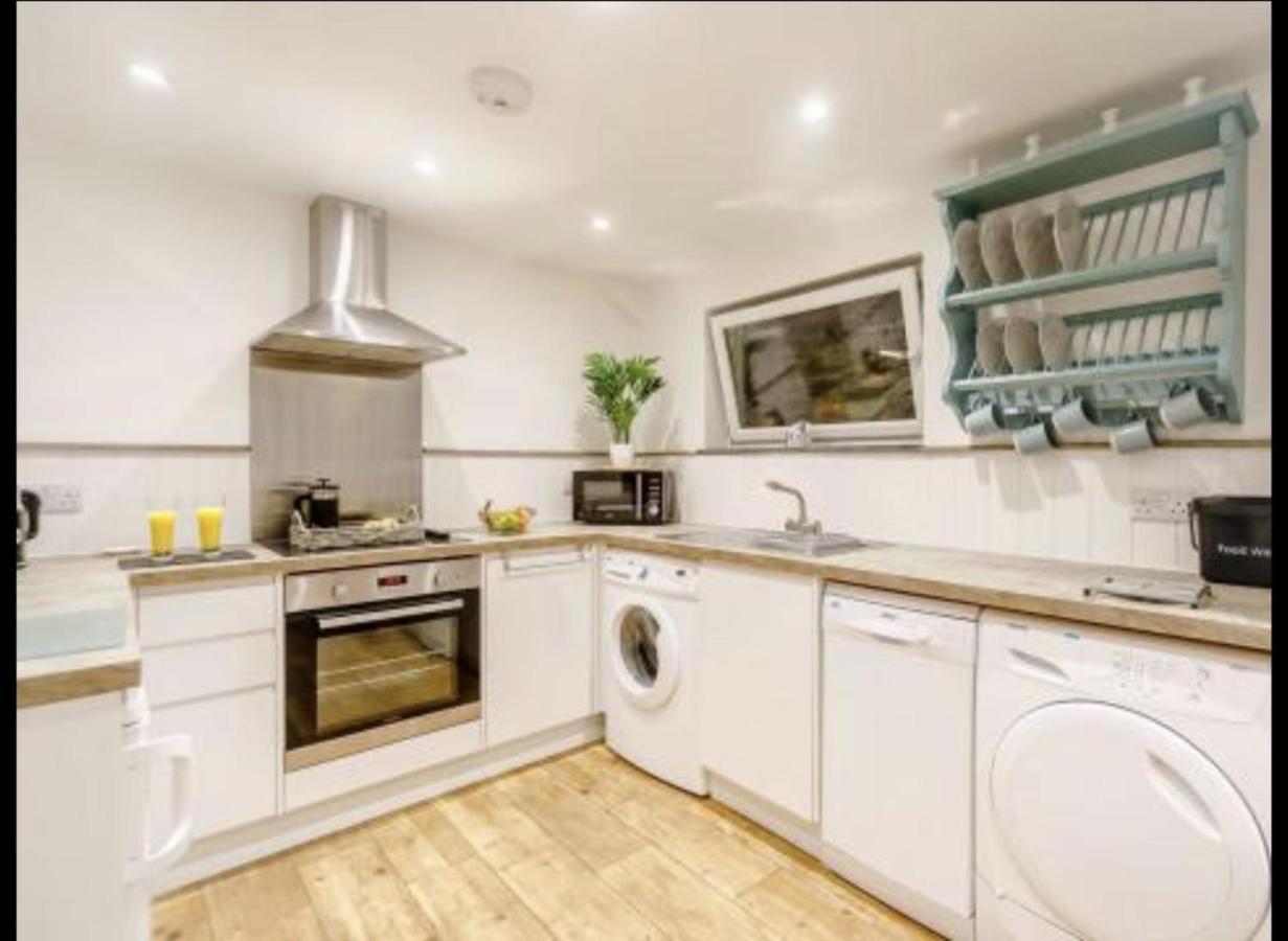 Charming 2-Bed Cottage In Wadebridge Cornwall Exterior foto